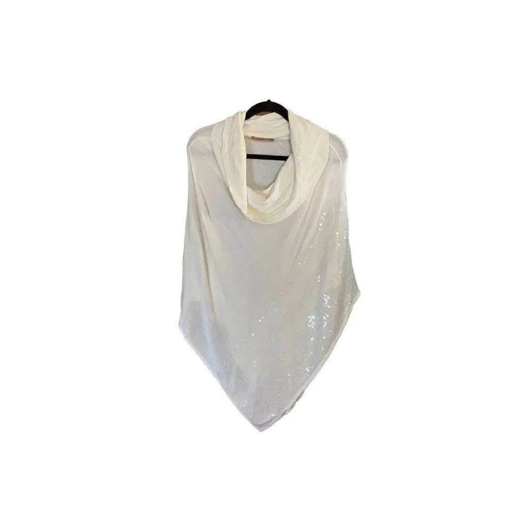Belldini women’s ivory poncho with sequence size medium/large